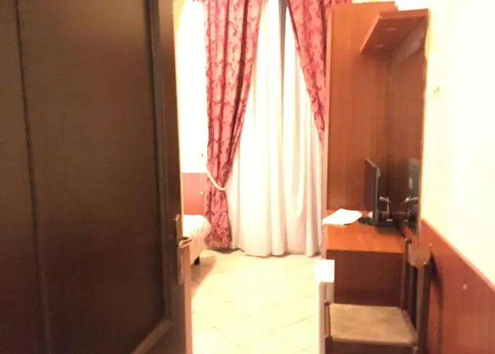 Terminal House Otel 2*